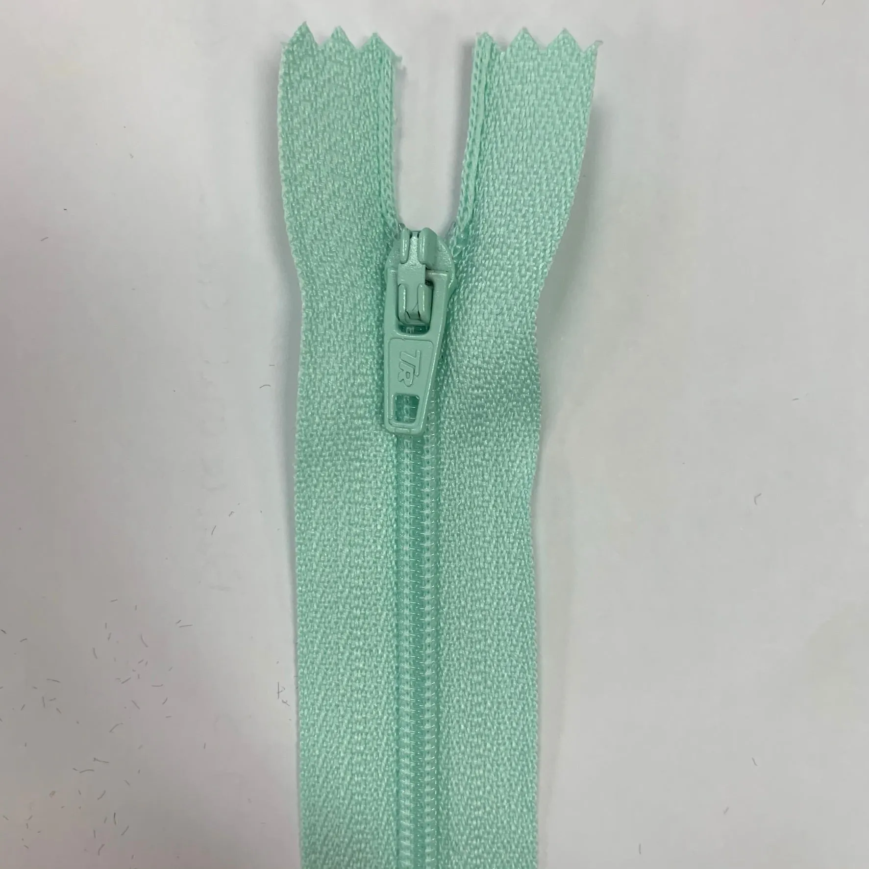 20" / 50cm Nylon Zip  - Select Colour New