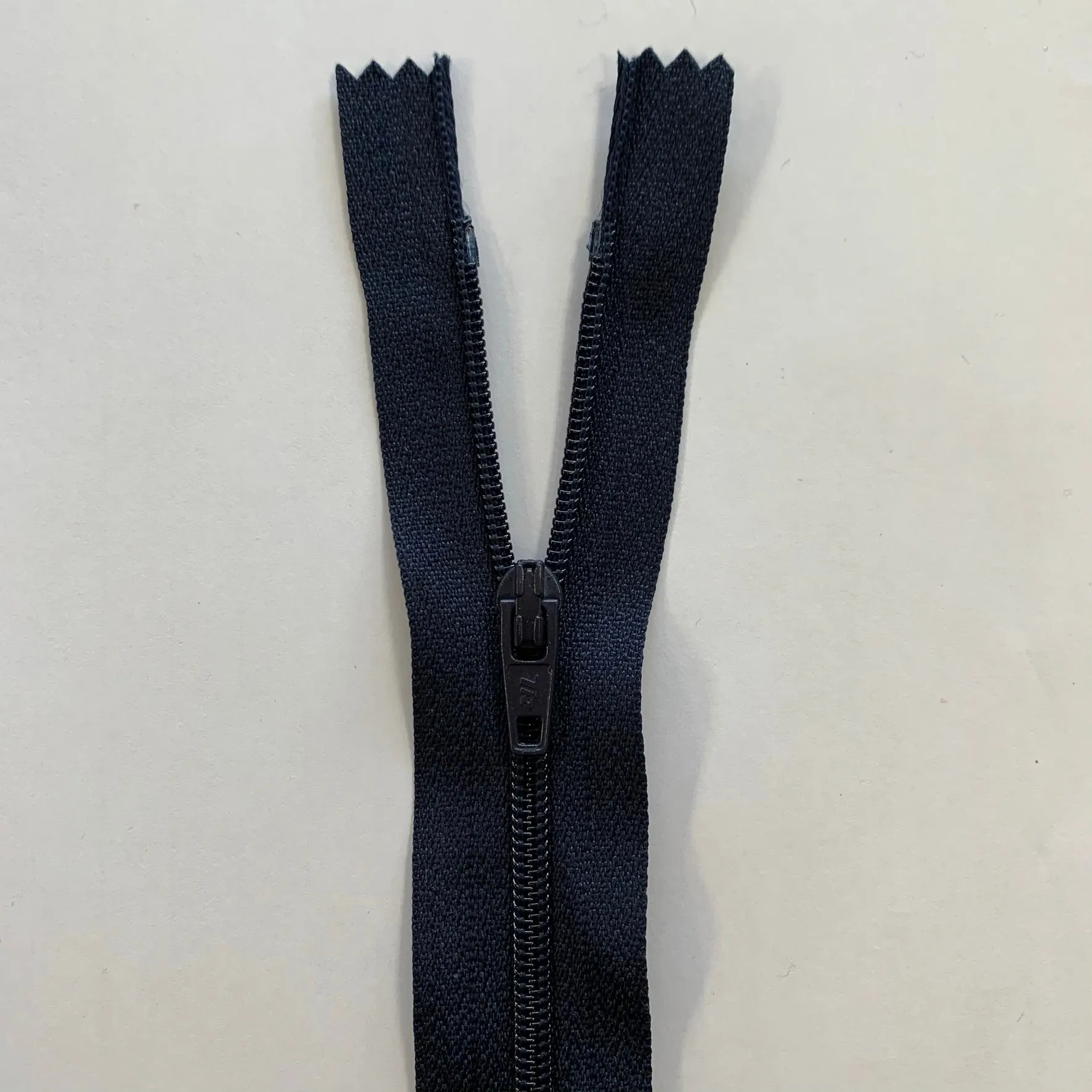 8" / 20cm Nylon Zip  - Select Colour