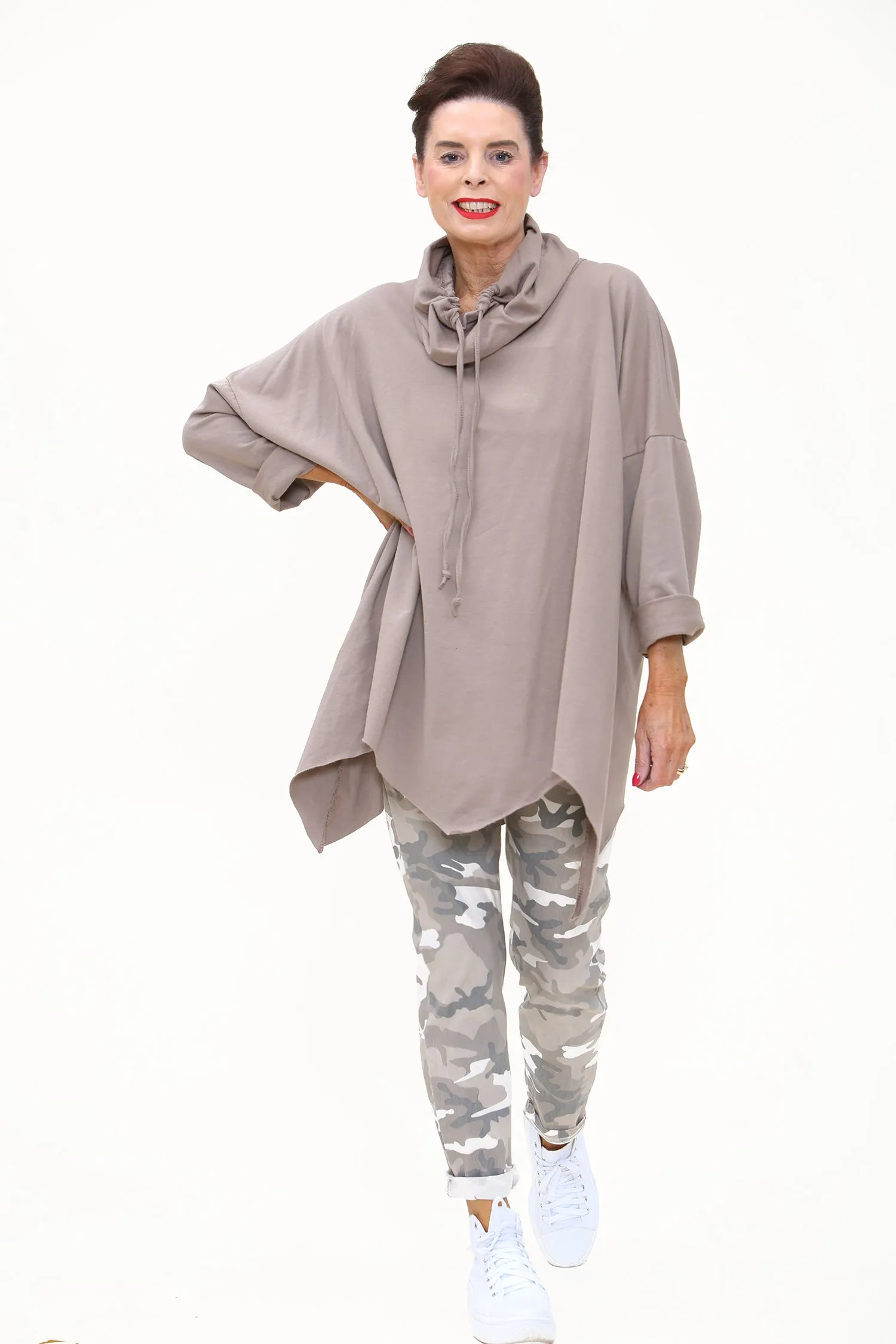 Army Magic Trousers  In Beige with Khaki /
