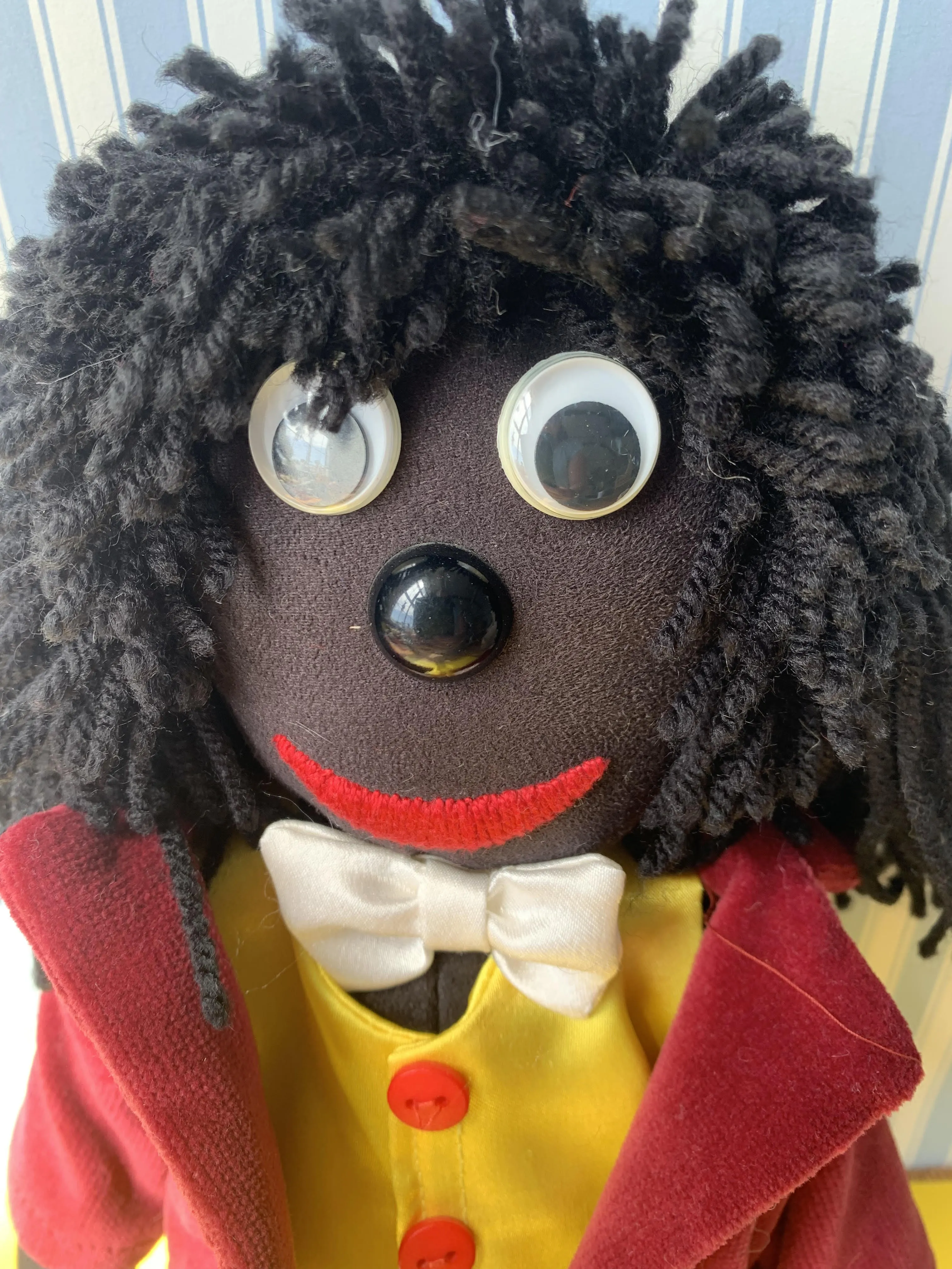 Artists Toy - "Gollie Gillie" (Jules Bears - Limited Edition)