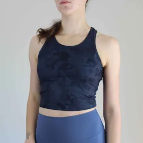 GO BEYOND Crop Tank Top - Black Camo