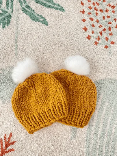 Hand knit baby beanie | Baby Chunky Double Pom Pom Beanie in Mustard | Newborn Baby Toddler hat | Fur Pom Pom Hat | Knit winter hat