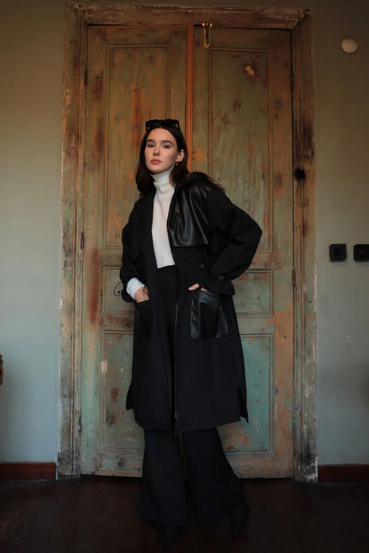 KKT Leather Fabric Jacquard Women's Trench Coat-Black - Zacatelco