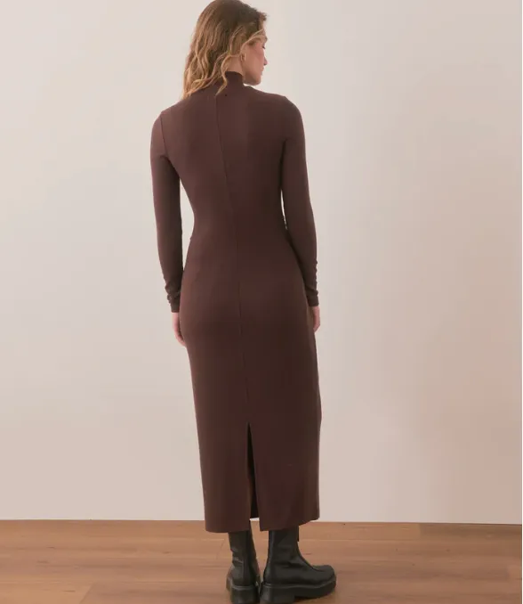Lexi Rib Ruched Turtleneck Dress - Cocoa