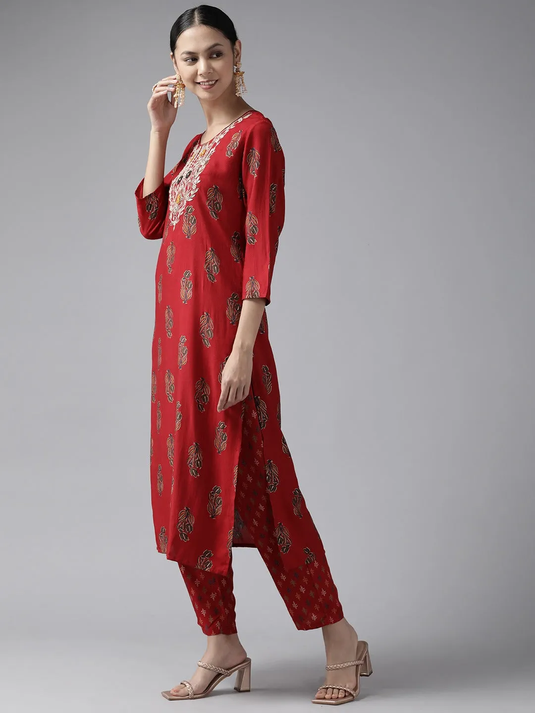 Maroon Embroidered Dupatta Set