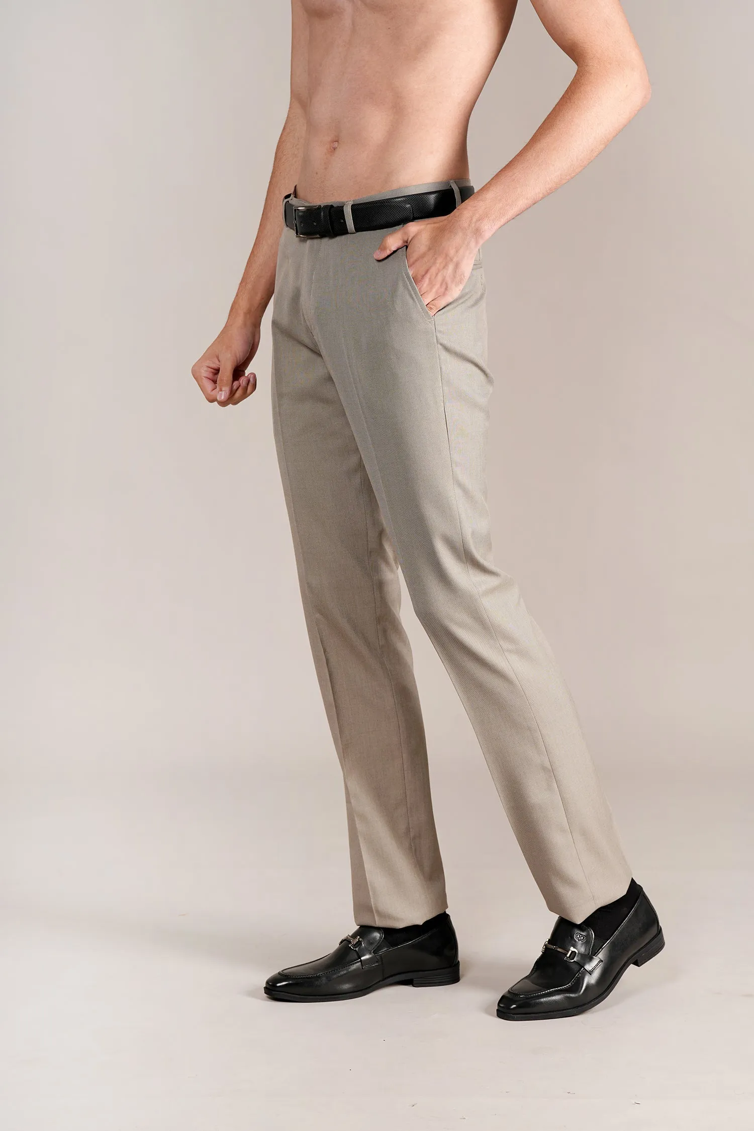 Men's Beige Self Design Non-Pleated Formal Trouser