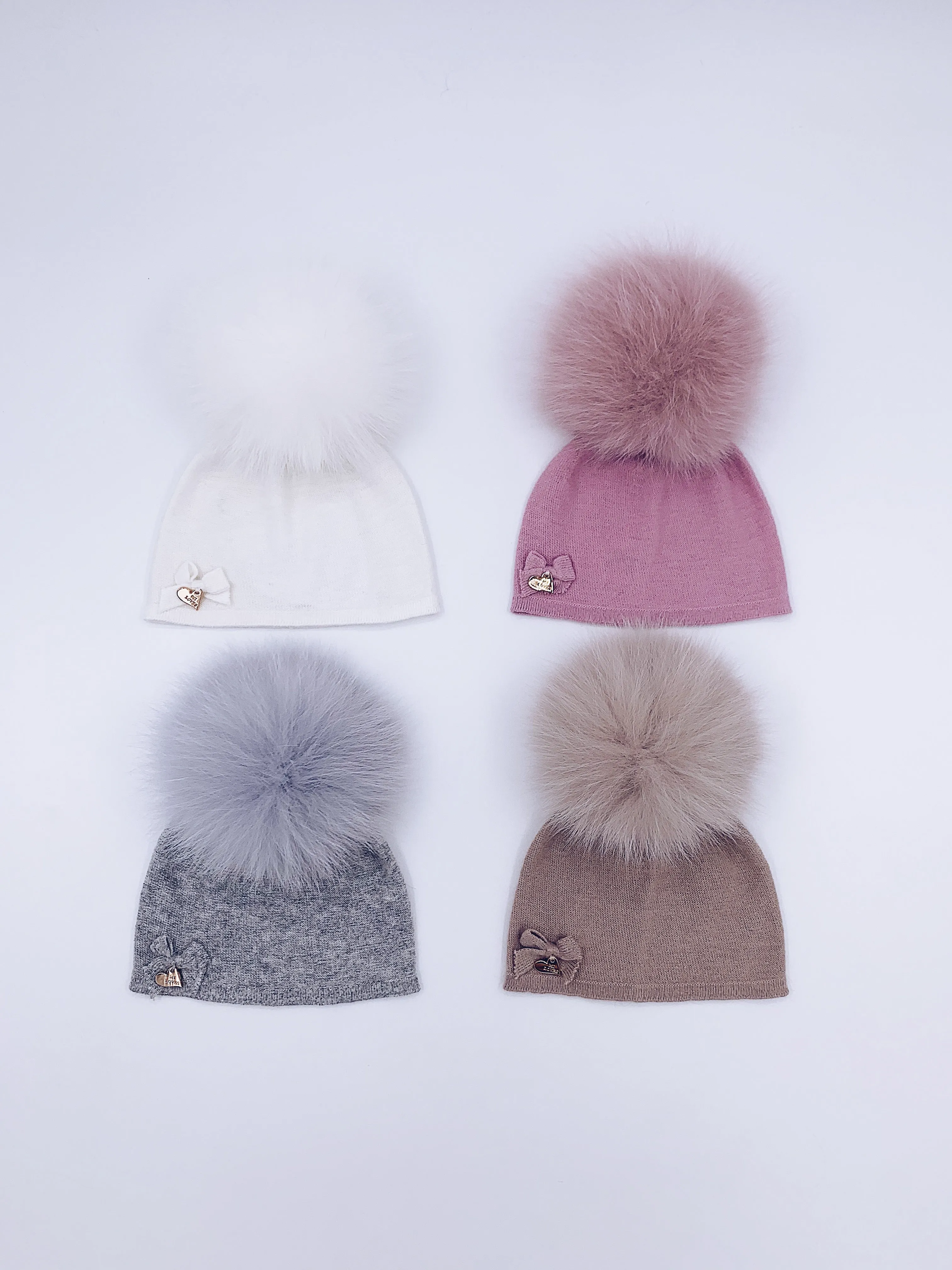 MI LOVES SIGNATURE LUXURIOUS FINE KNIT ANGORA HAT WITH FOX FUR POMPOM (with Bow)