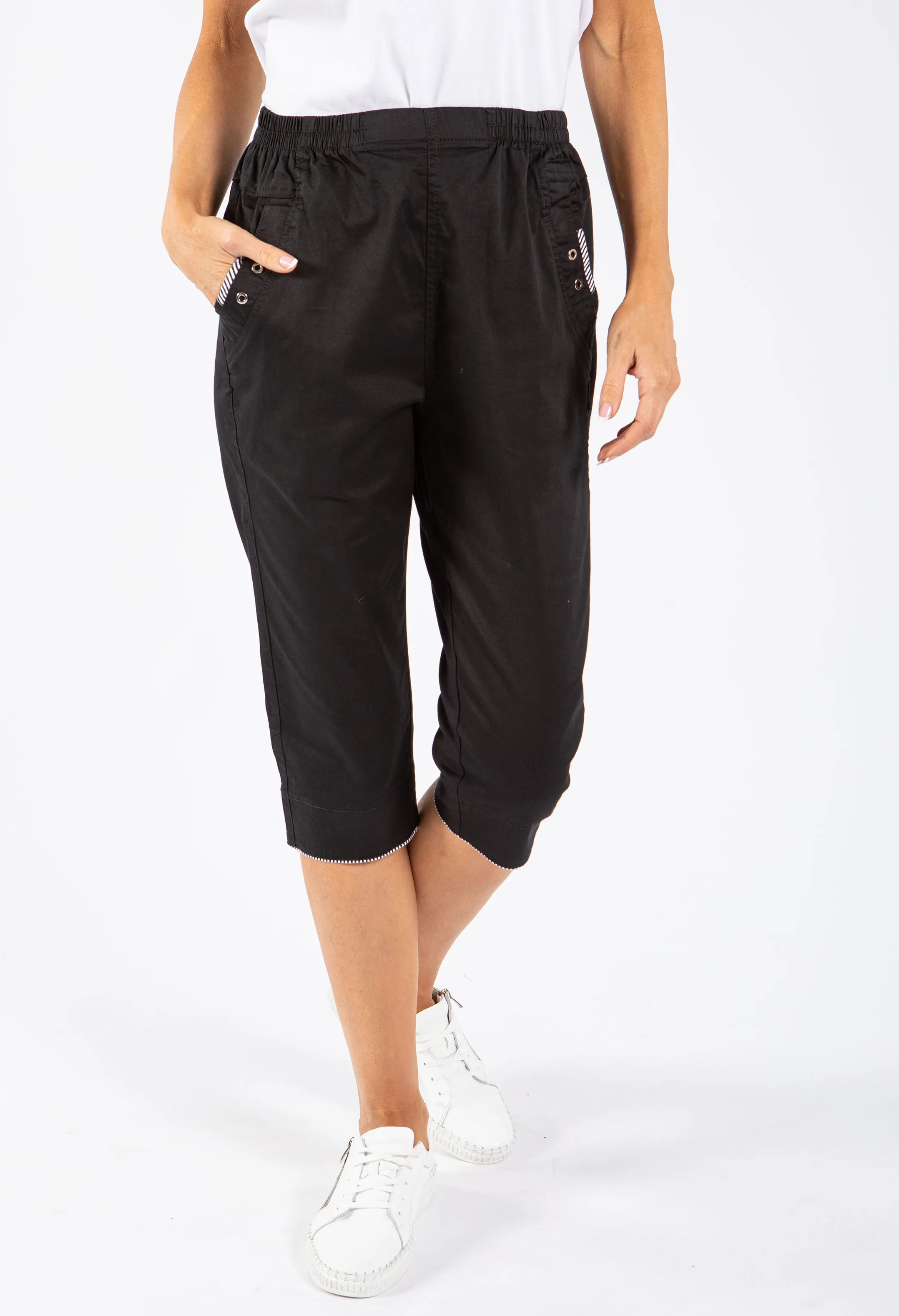 Pull On Capri