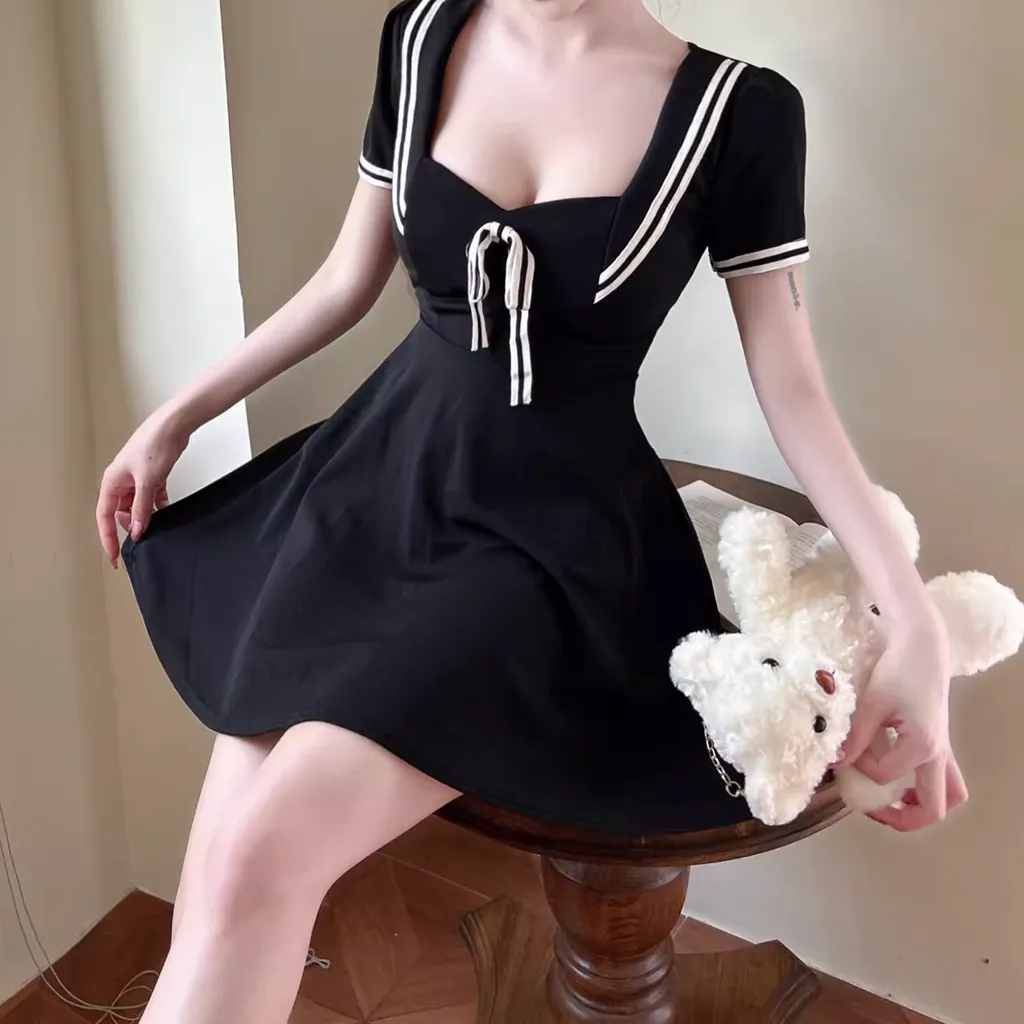 Short Sleeve Waist Loose Preppy A-Line Dress