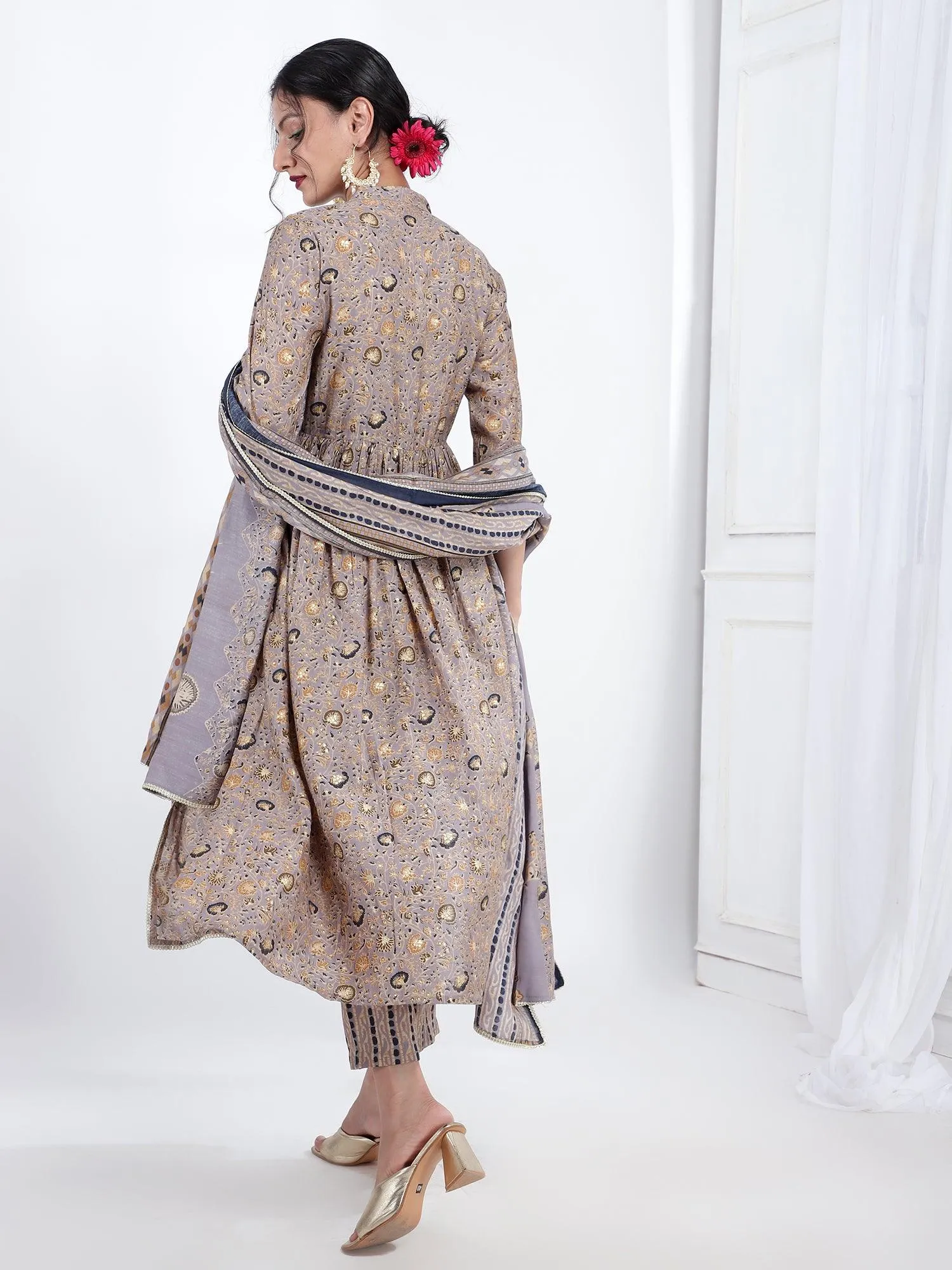 Silk Blend Ethnic Kurta Dupatta Set