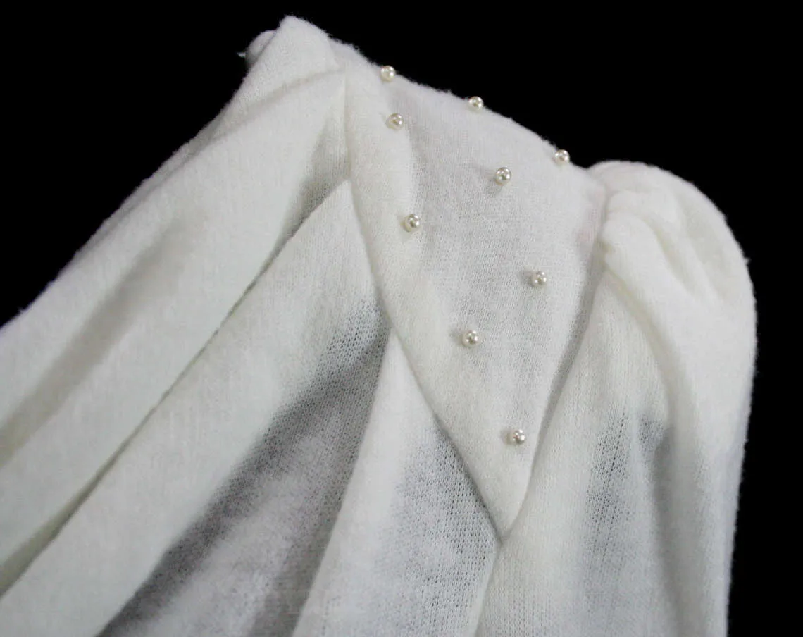 Size 6 1980s Dress - Sexy White 80s Dress - Jersey Knit - Pearl Studs - 40s Look - Joni Blair California - Long Sleeve - Bust to 36 - 42237