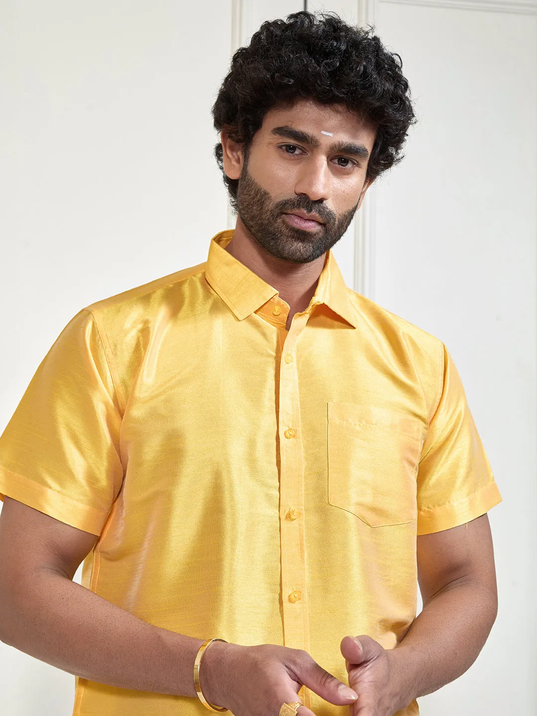 VM By VASTRAMAY Men's Yellow and White Silk Blend Shirt And Mundu Set