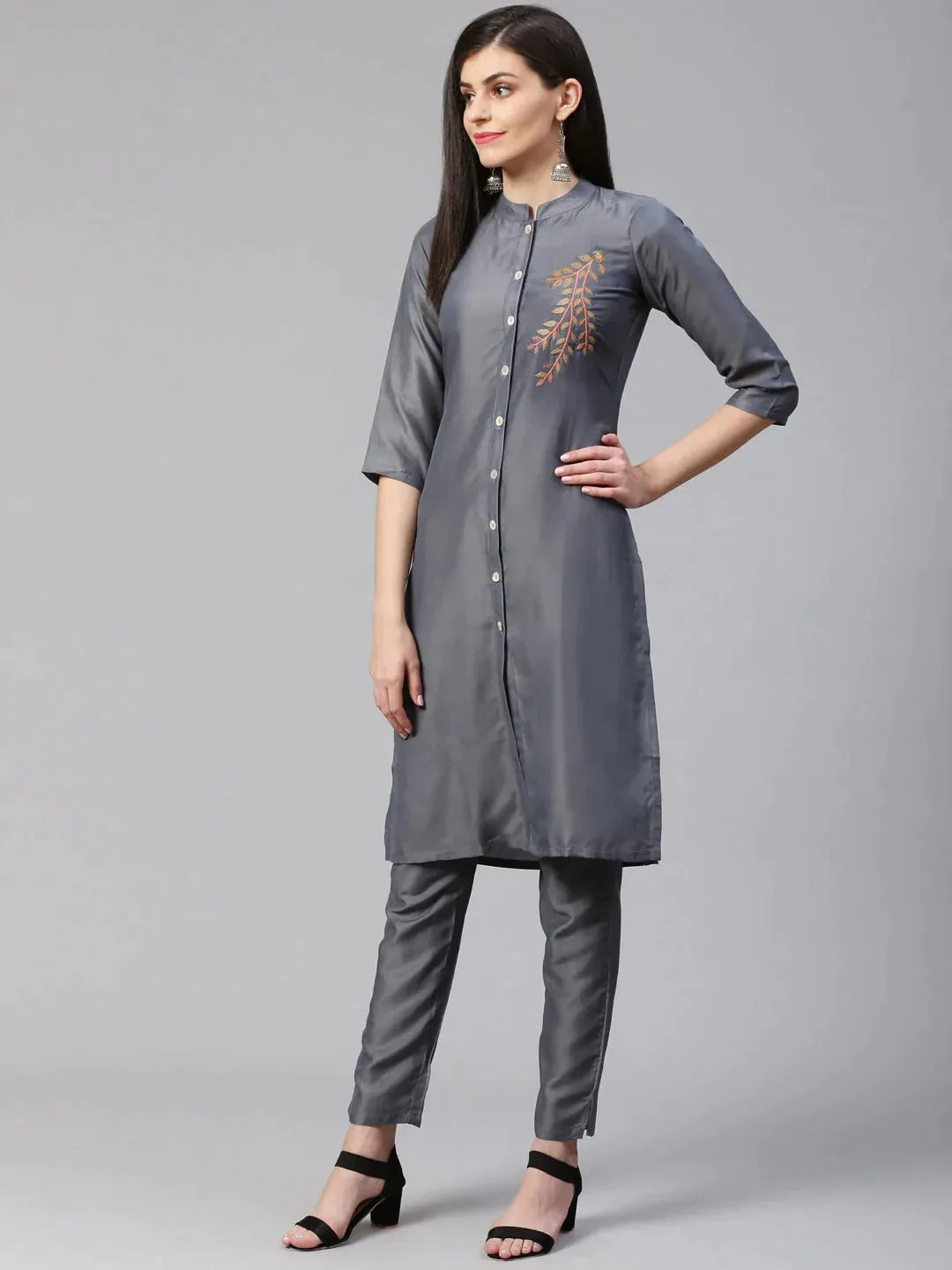 Women Grey Embroidered Solid Kurta With Trousers